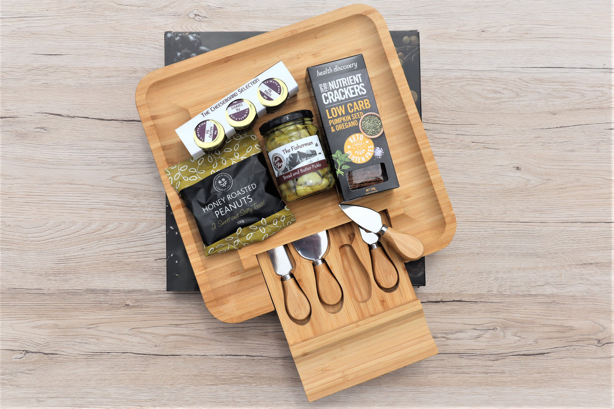 Nibbles to go Snack Board