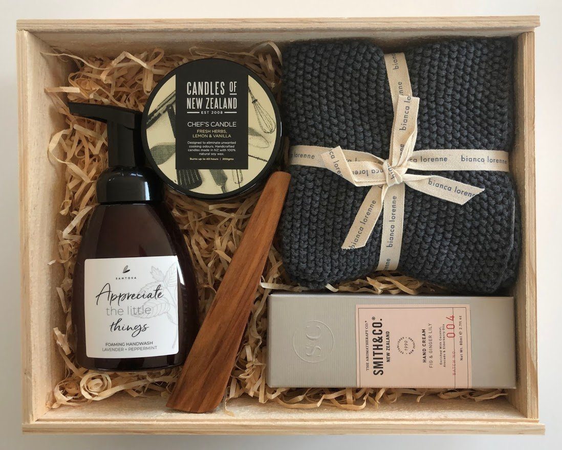 Boxsmith kitchen gift box features luxury kitchen items that are beautiful to use and display. Beautiful housewarming gift or real estate NZ settlement gift. Easy delivery NZ wide of our online NZ gift collection