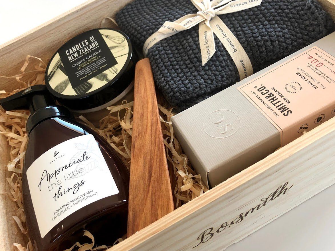 Our gift boxes are modern alternatives to gift hampers & gift baskets - perfect for housewarming gift or real estate settlement gift NZ. Boxsmith has easy NZ wide delivery of our online NZ gift collections
